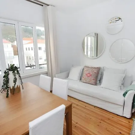 Casa A 50m Da Praia, Zona Da * Ναζαρέ